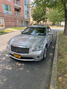 Used 2011 INFINITI M37 x