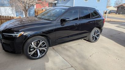 Used 2022 Volvo XC60 T8 R-Design w/ Advanced Package