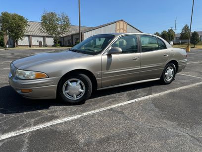 Used 2000 Buick Le Sabre Custom w/ Premium Opt Pkg