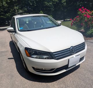 Used 2014 Volkswagen Passat 1.8T SEL Premium