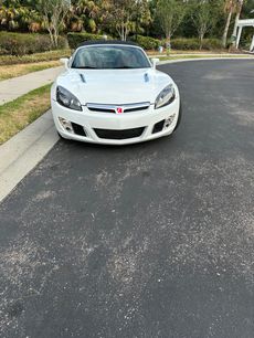 Used 2007 Saturn Sky Red Line