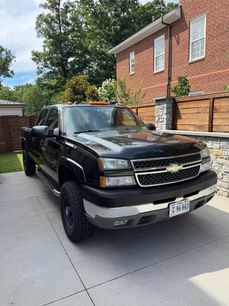 Used 2005 Chevrolet Silverado 3500 LT w/ Heavy-Duty Power Package