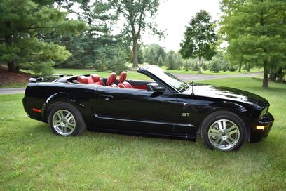 Used 2005 Ford Mustang GT