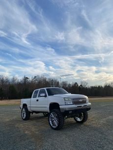 Used 2006 Chevrolet Silverado 1500 LT w/ Silverado Limited Edition
