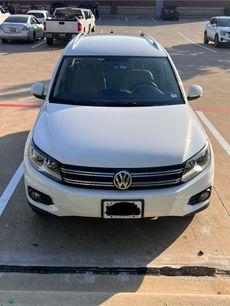 Used 2013 Volkswagen Tiguan SE