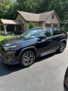 Used 2022 Toyota RAV4 XLE Premium