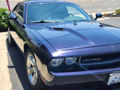 Used 2012 Dodge Challenger SXT