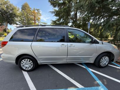 Used 2004 Toyota Sienna LE