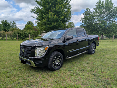 Used 2020 Nissan Titan SV w/ SV Convenience Package