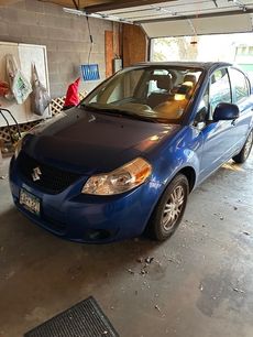 Used 2013 Suzuki SX4 LE