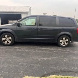 Used 2013 Dodge Grand Caravan SE