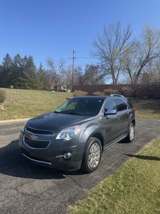 Used 2010 Chevrolet Equinox LT w/ Chrome Appearance Package