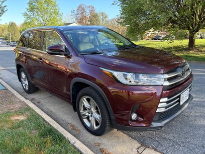 Used 2017 Toyota Highlander Limited