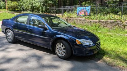 Used 2005 Chrysler Sebring Limited w/ Luxury Group