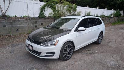 Used 2016 Volkswagen Golf S