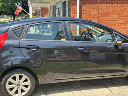 Used 2013 Ford Fiesta SE