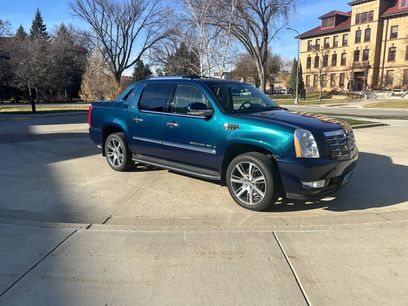 Used 2007 Cadillac Escalade EXT w/ Information Package