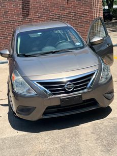 Used 2016 Nissan Versa SV