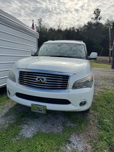 Used 2011 INFINITI QX56 2WD w/ Deluxe Touring Pkg