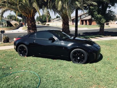 Used 2004 Nissan 350Z Touring w/ Cargo Convenience Pkg