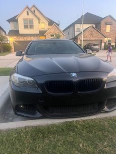 Used 2011 BMW 550i Sedan