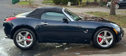 Used 2008 Pontiac Solstice Convertible w/ Premium Package