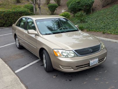 Used 2002 Toyota Avalon XL