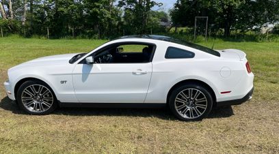 Used 2010 Ford Mustang GT Premium