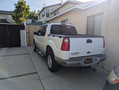 Used 2002 Ford Explorer Sport Trac 4x4