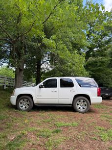 Used 2011 GMC Yukon SLE