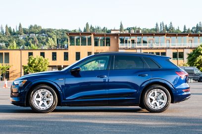 Used 2022 Audi e-tron Premium