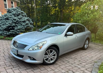 Used 2013 INFINITI G37 x Sedan w/ Premium Pkg