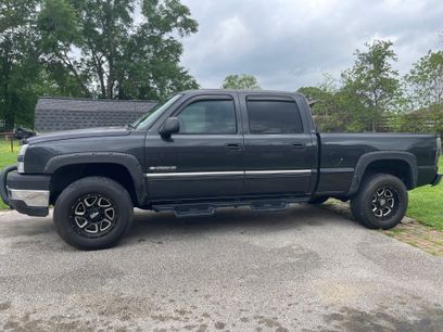 Used 2004 Chevrolet Silverado 2500 LS