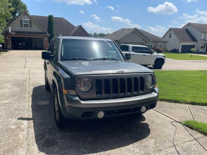 Used 2013 Jeep Patriot Latitude w/ Sun/Sound Group