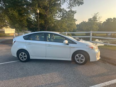 Used 2015 Toyota Prius Five