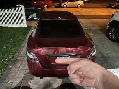 Used 2012 Nissan Maxima 3.5 SV w/ Sport Pkg