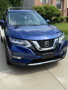 Used 2019 Nissan Rogue SL