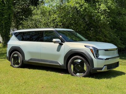 Used 2024 Kia EV9 Wind
