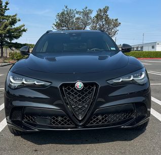 Used 2024 Alfa Romeo Stelvio Quadrifoglio