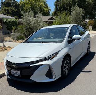 Used 2021 Toyota Prius Prime XLE