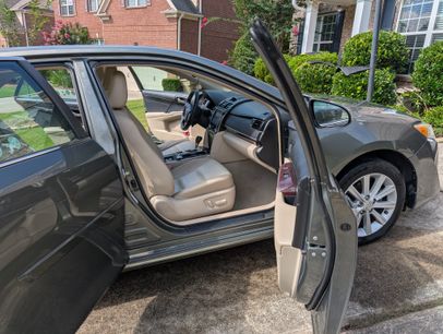 Used 2014 Toyota Camry XLE