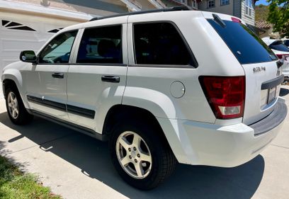 Used 2005 Jeep Grand Cherokee Laredo