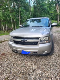 Used 2009 Chevrolet Suburban LT