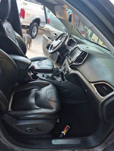 Used 2019 Jeep Cherokee Limited