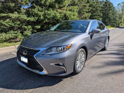 Used 2017 Lexus ES 350 w/ Premium Package