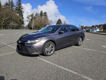 Used 2016 Toyota Camry SE
