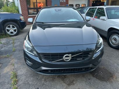 Used 2015 Volvo S60 T6 R-Design