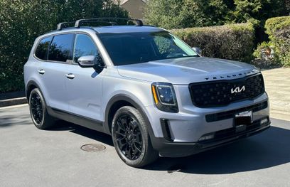 Used 2022 Kia Telluride SX w/ SX Prestige Package