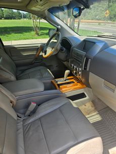 Used 2004 INFINITI QX56 4WD w/ Smart Vision Pkg