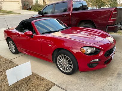 Used 2020 FIAT 124 Spider Classica w/ Technology Group